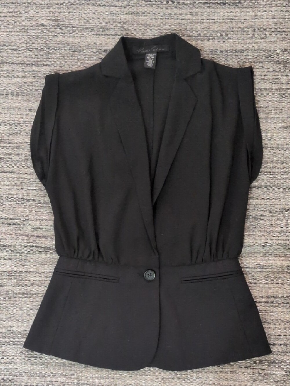 Kenneth Cole New York Black Sleeveless Blazer Vest